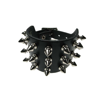 Bullet 69 Funky Punk - 3 row spike Polsband - Zwart/Zilverkleurig